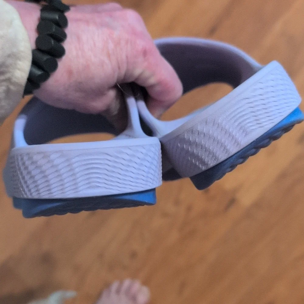 Skechers Lavender  Go Recover Arch FitSlip-On Slide Sandals - Picture 8 of 8